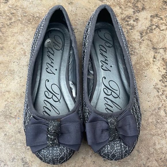 Other - Paris blues doll shoes s13